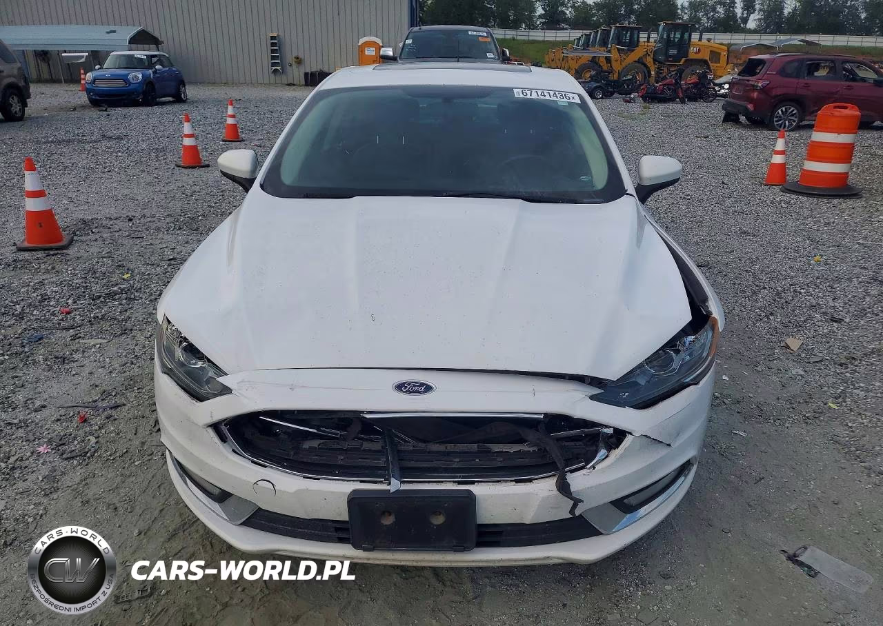 2017 Ford Fusion Se Hybrid VIN:3FA6P0LU0HR217182 - 5