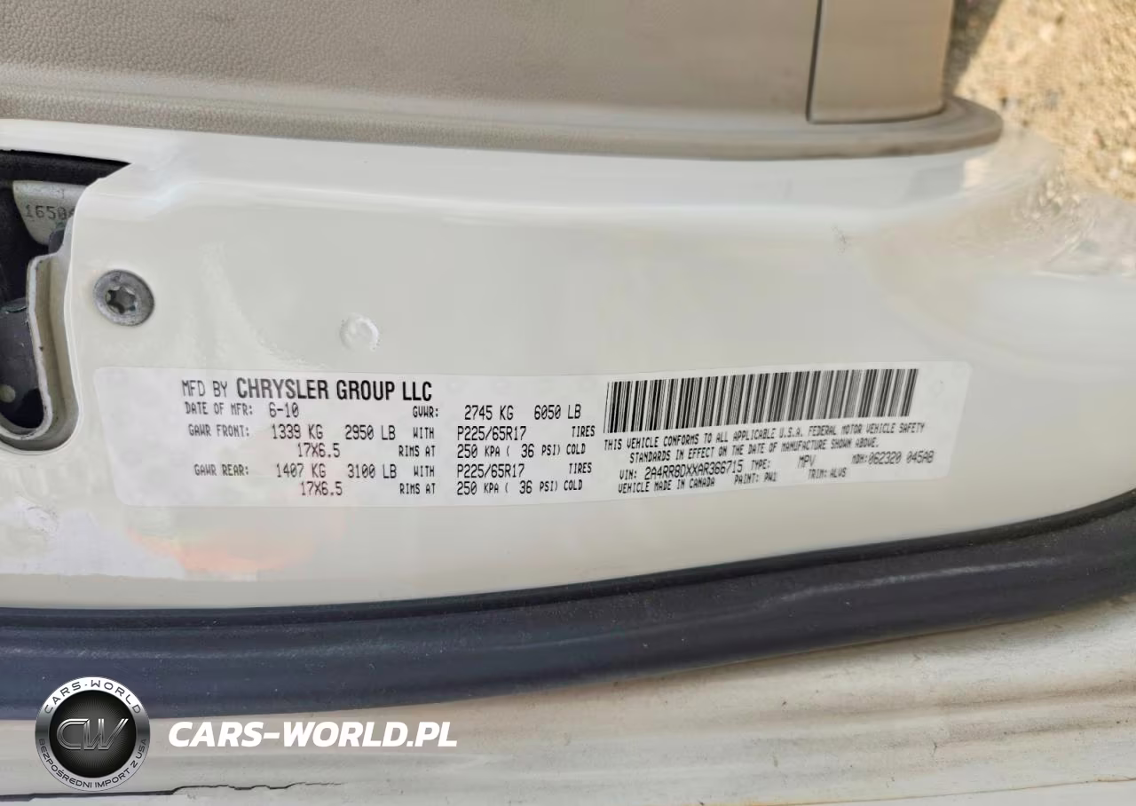2010 Chrysler Town & Country Touring Plus VIN:2A4RR8DXXAR366715 - 13