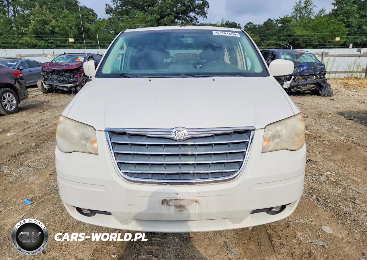 2010 Chrysler Town & Country Touring Plus VIN:2A4RR8DXXAR366715 - 5