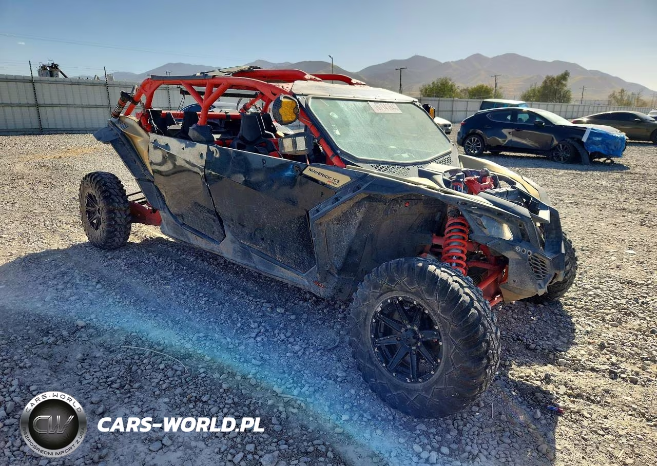 2017 Can-Am Maverick X3 Max Utility Vehicle VIN:3JBVNAW21HK000652 - 4
