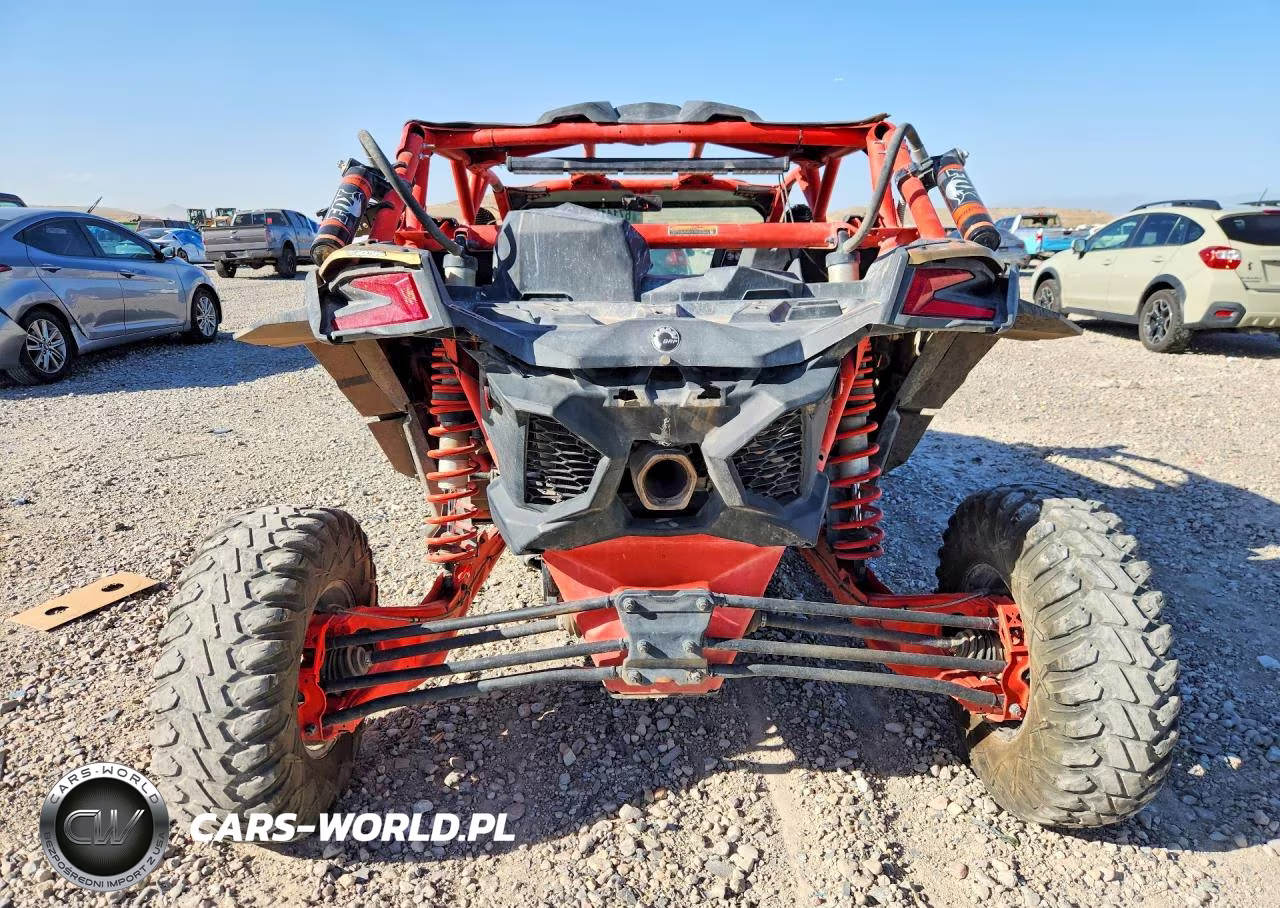 2017 Can-Am Maverick X3 Max Utility Vehicle VIN:3JBVNAW21HK000652 - 6