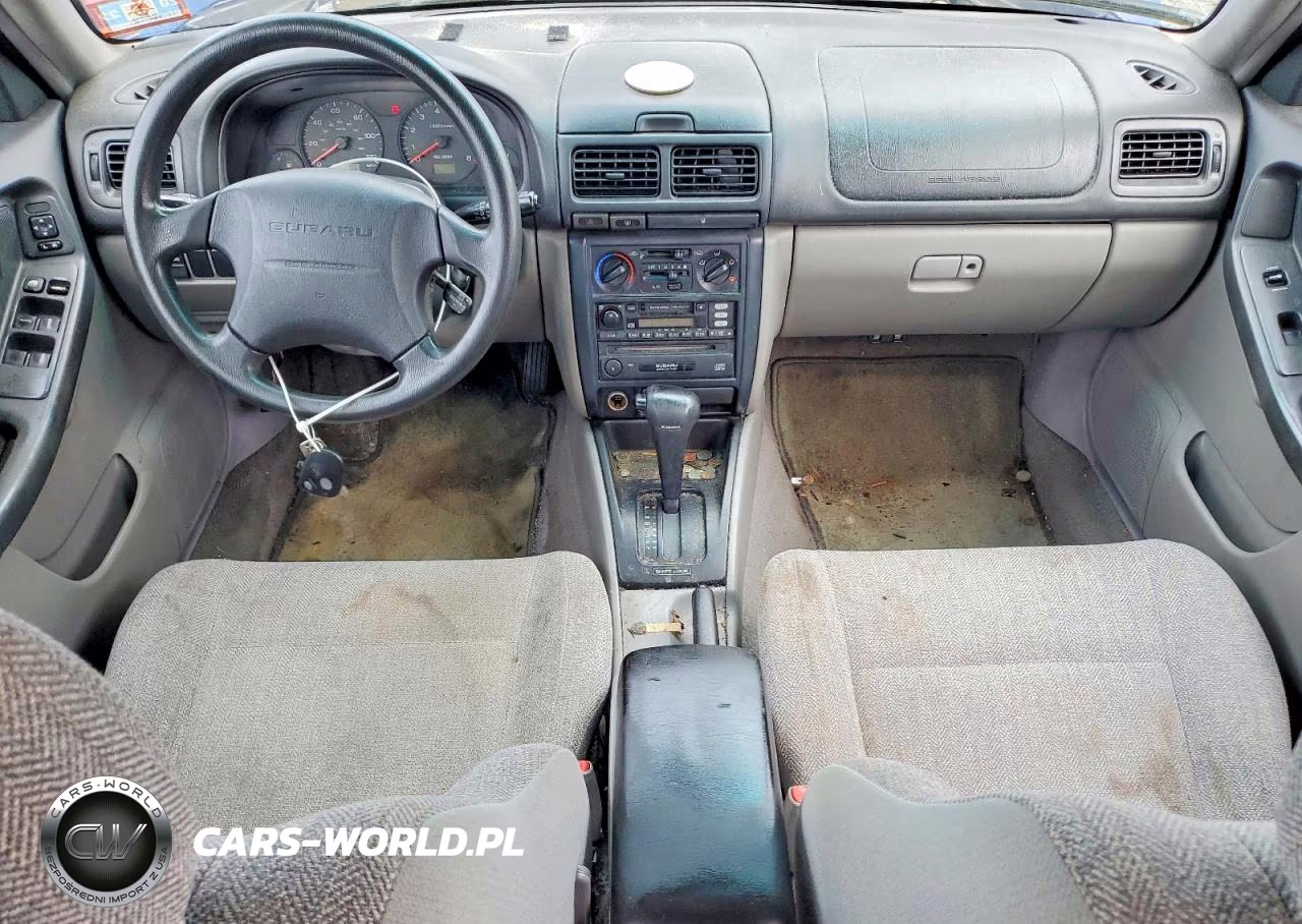 2002 Subaru Forester L VIN:JF1SF63592H743817 - 8