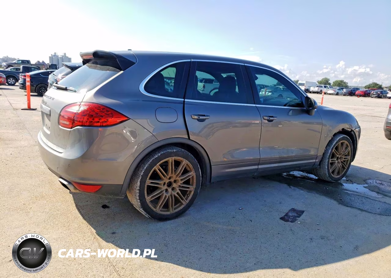 2012 Porsche Cayenne S VIN:WP1AB2A21CLA40356 - 3
