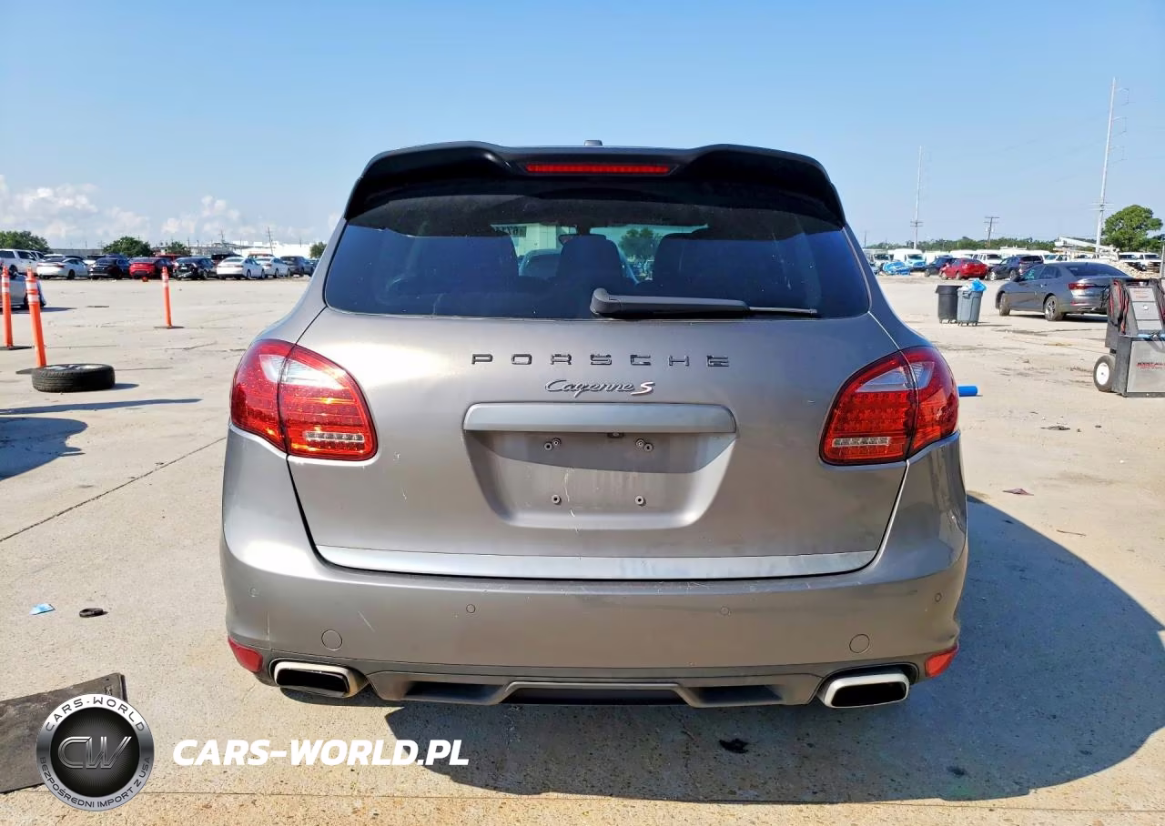 2012 Porsche Cayenne S VIN:WP1AB2A21CLA40356 - 6