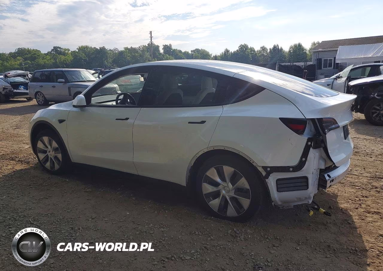 2023 Tesla Model Y VIN:7SAYGDEE5PF639466 - 2