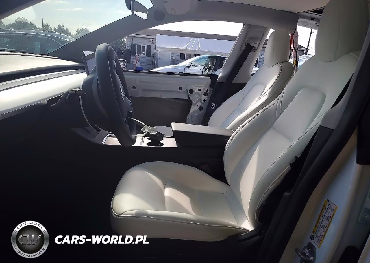 2023 Tesla Model Y VIN:7SAYGDEE5PF639466 - 7