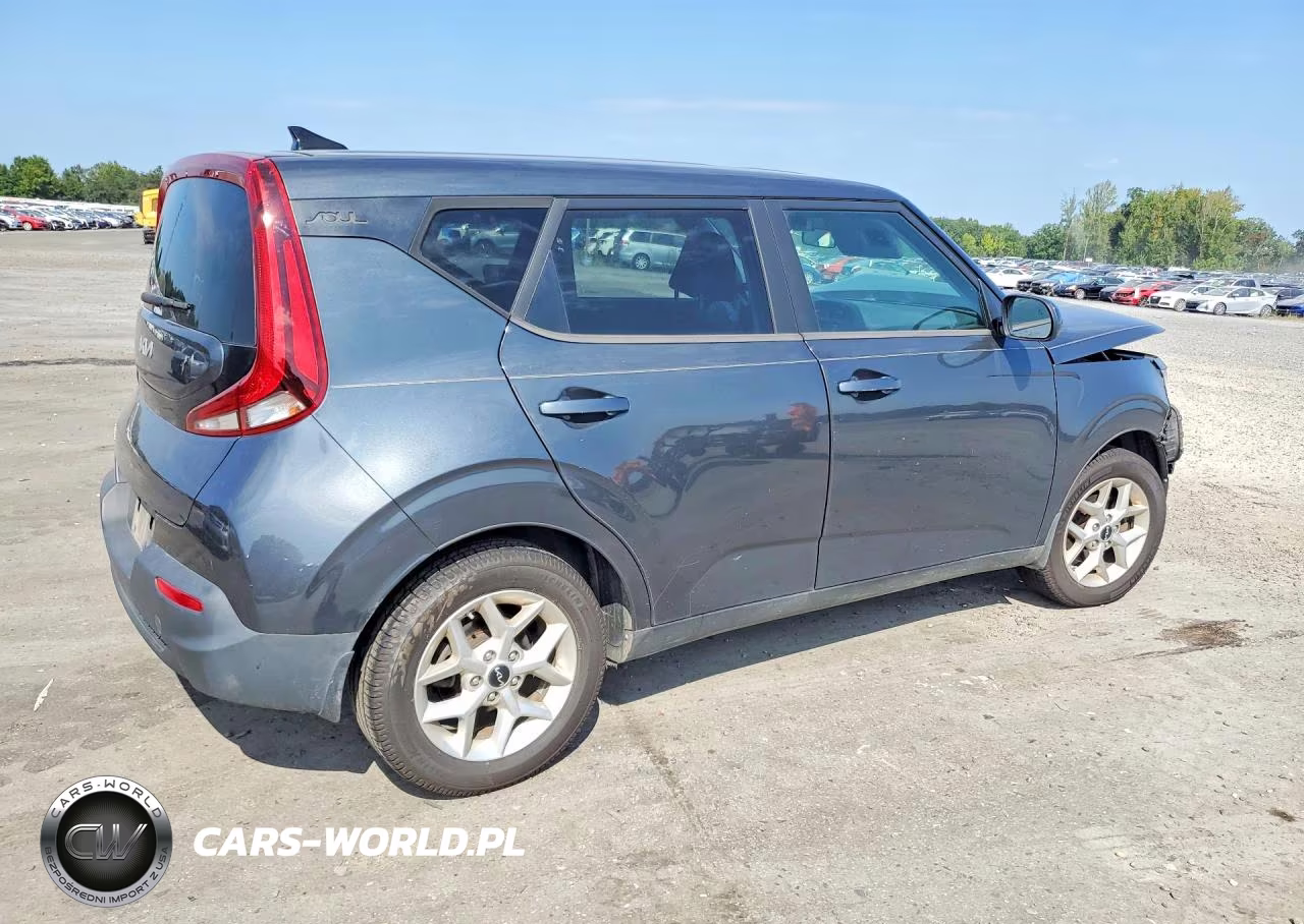 2022 Kia Soul Lx VIN:KNDJ23AUXN7833370 - 3