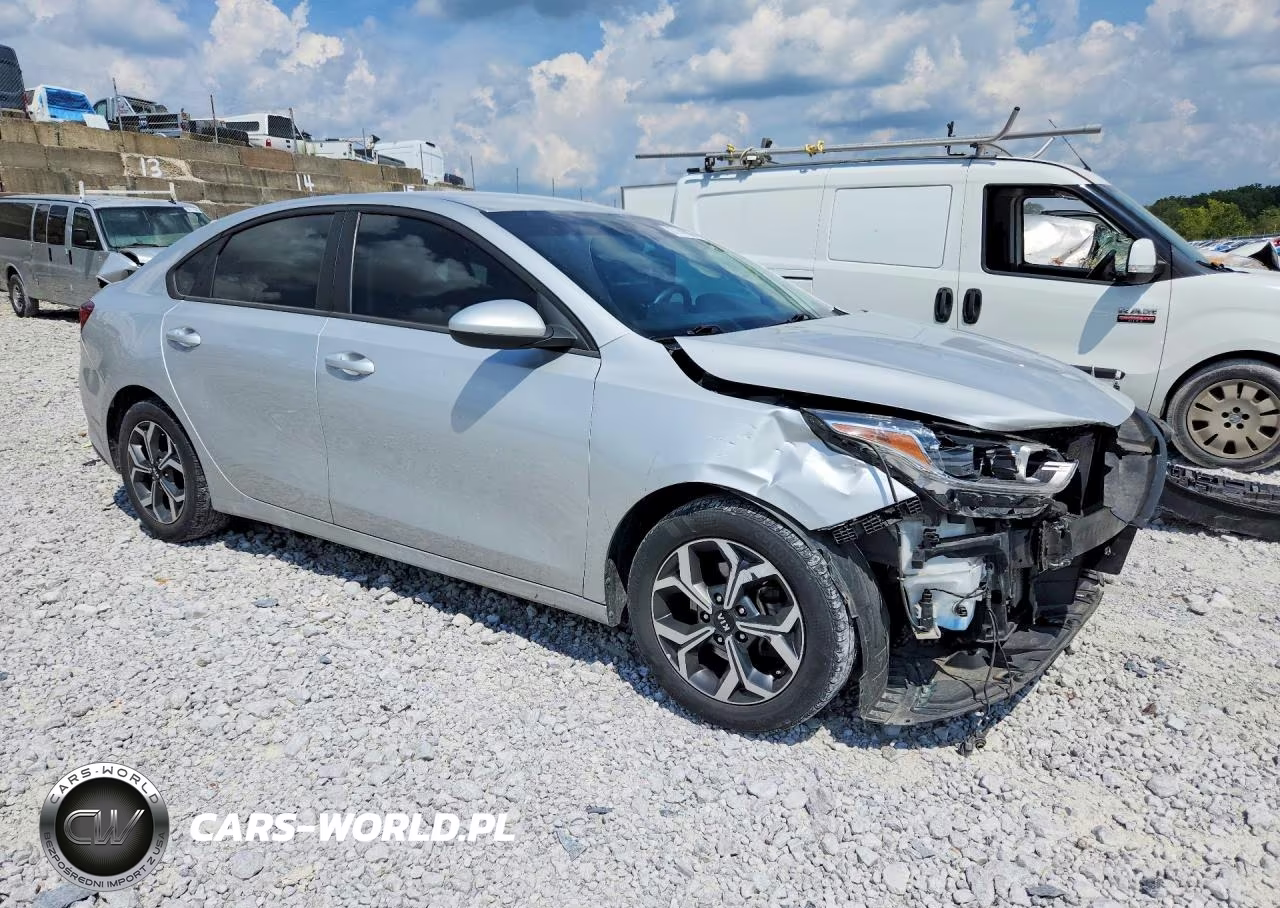 2021 Kia Forte Lxs VIN:3KPF24ADXME362203 - 4