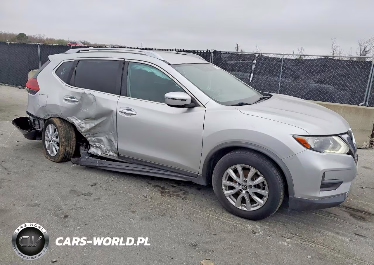 2018 Nissan Rogue Sv VIN:JN8AT2MT9JW453726 - 4