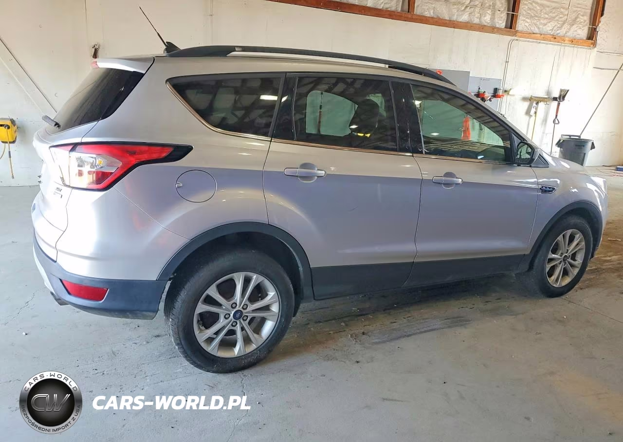 2018 Ford Escape Se VIN:1FMCU0GD4JUB96475 - 3