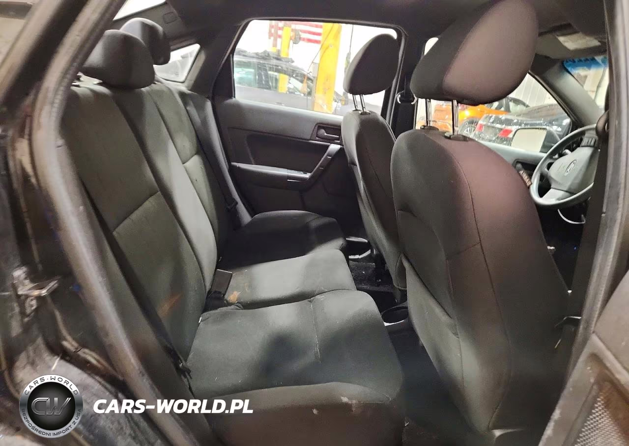 2011 Ford Focus Se VIN:1FAHP3FN7BW172664 - 10