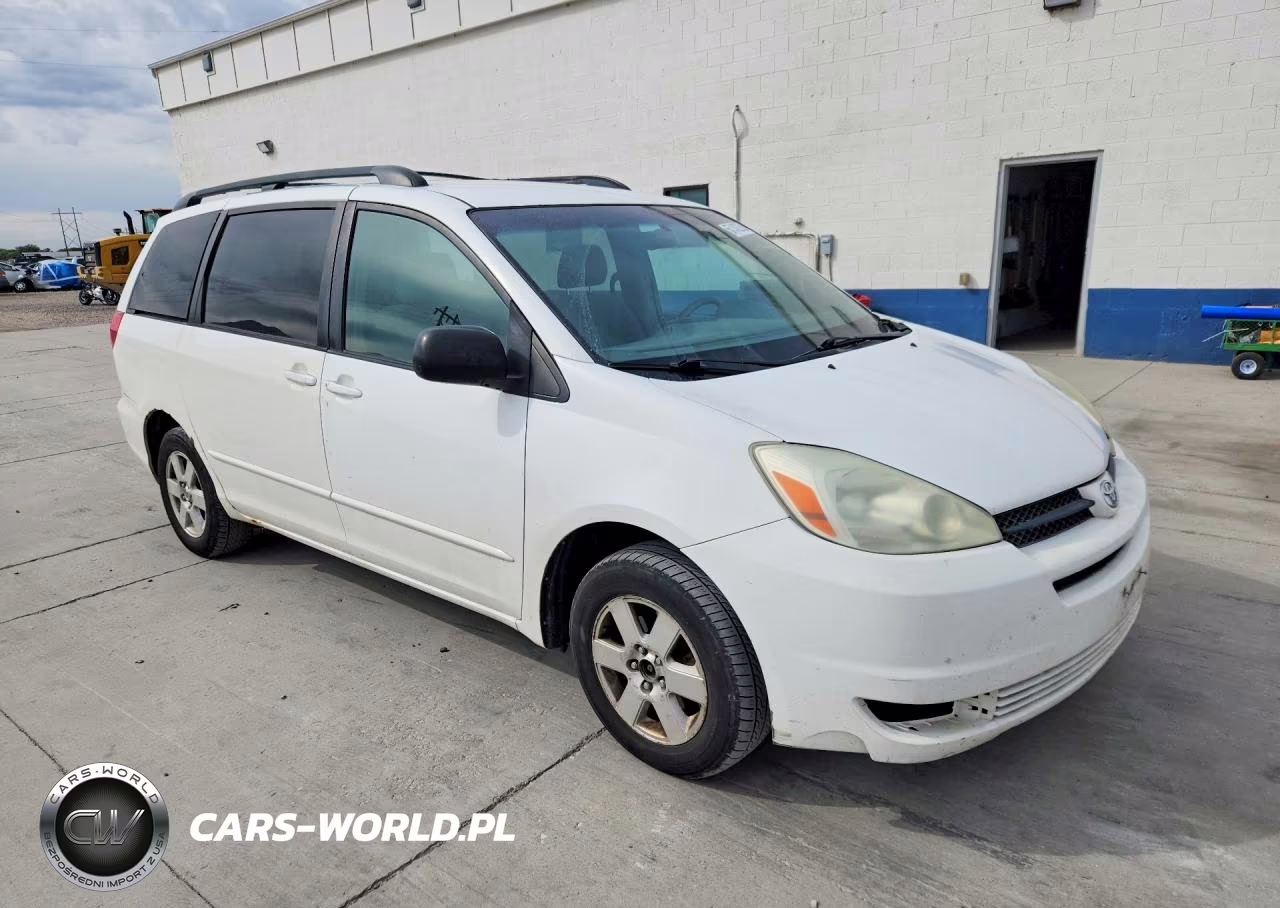 2004 Toyota Sienna Le 7 Passenger VIN:5TDZA23C14S045117 - 4
