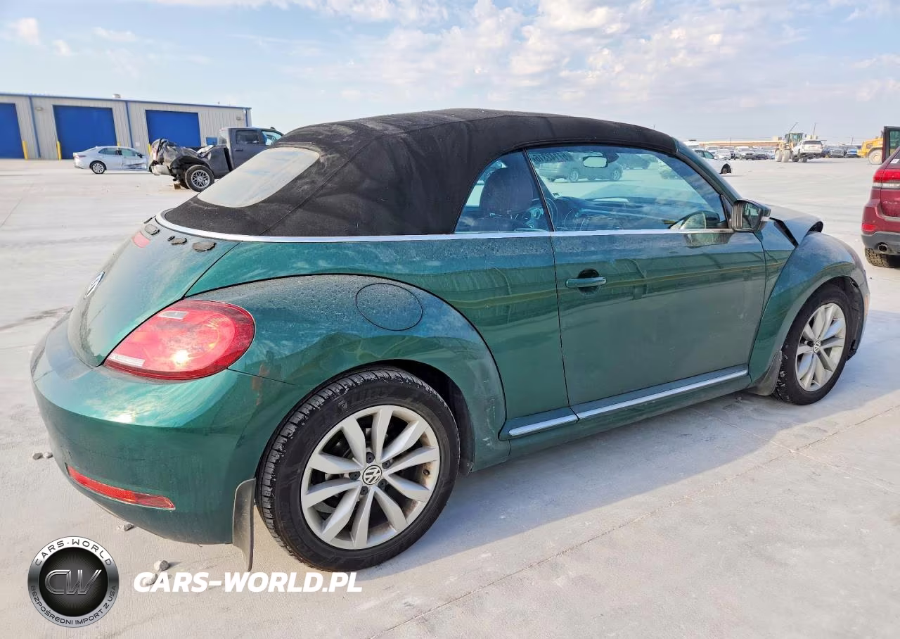 2017 Volkswagen Beetle S-Se VIN:3VW517AT3HM816369 - 3