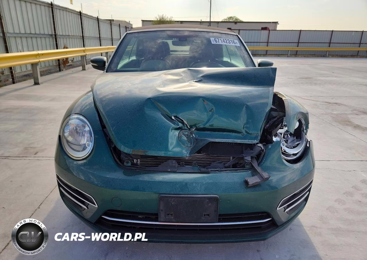 2017 Volkswagen Beetle S-Se VIN:3VW517AT3HM816369 - 5
