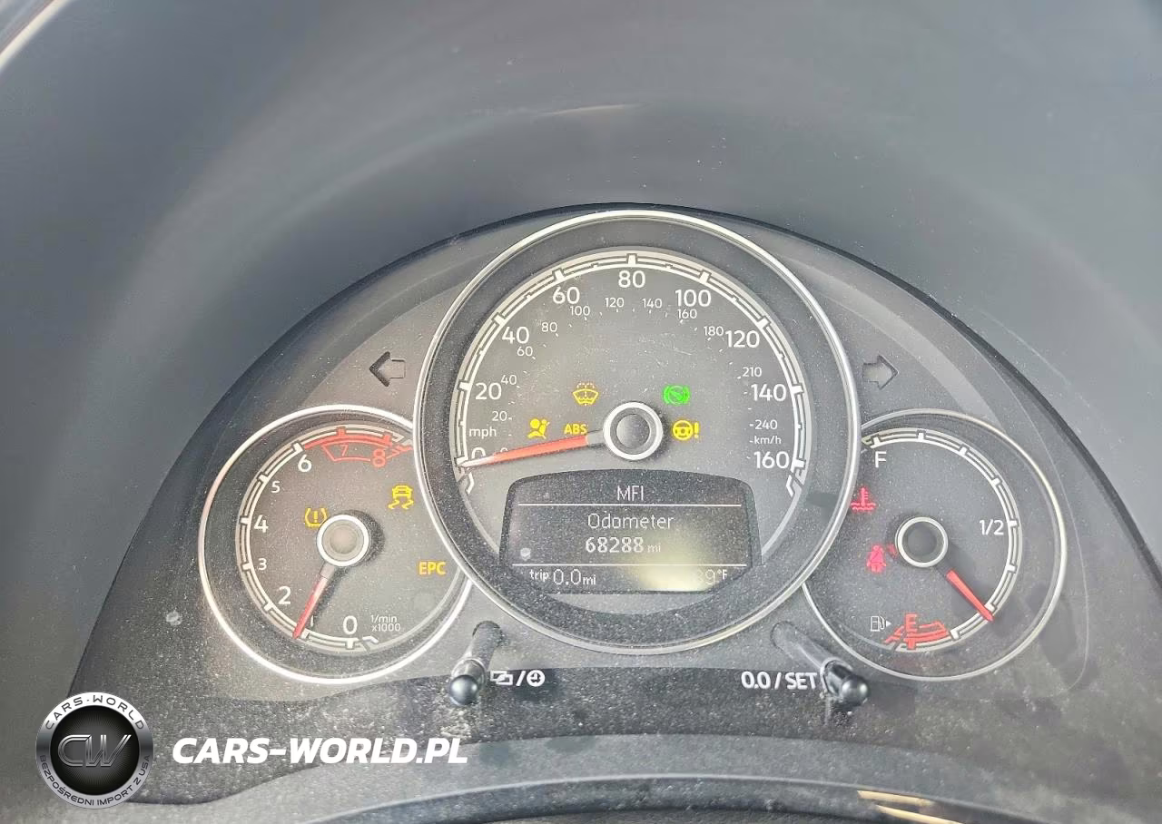 2017 Volkswagen Beetle S-Se VIN:3VW517AT3HM816369 - 9