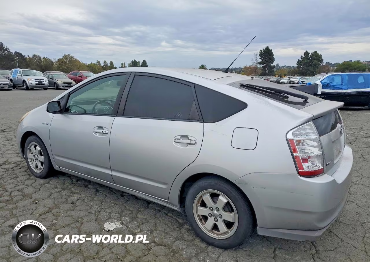 2008 Toyota Prius Base VIN:JTDKB20U483323088 - 2
