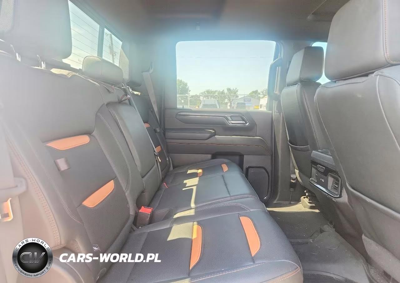 2024 GMC Sierra K2500 At4 VIN:1GT49PEY8RF327593 - 10