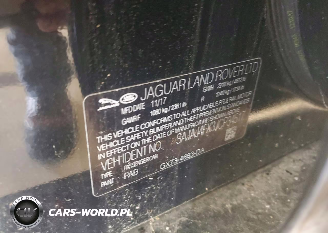 2018 Jaguar Xe Premium VIN:SAJAJ4FX3JCP34517 - 12