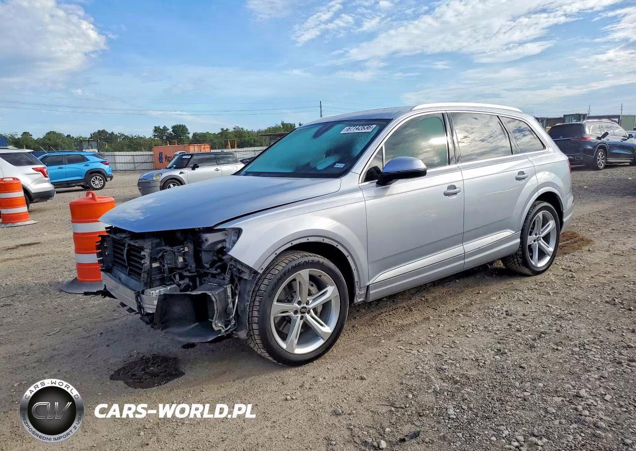 2019 Audi Q7 Prestige VIN:WA1VAAF78KD048946 - 1