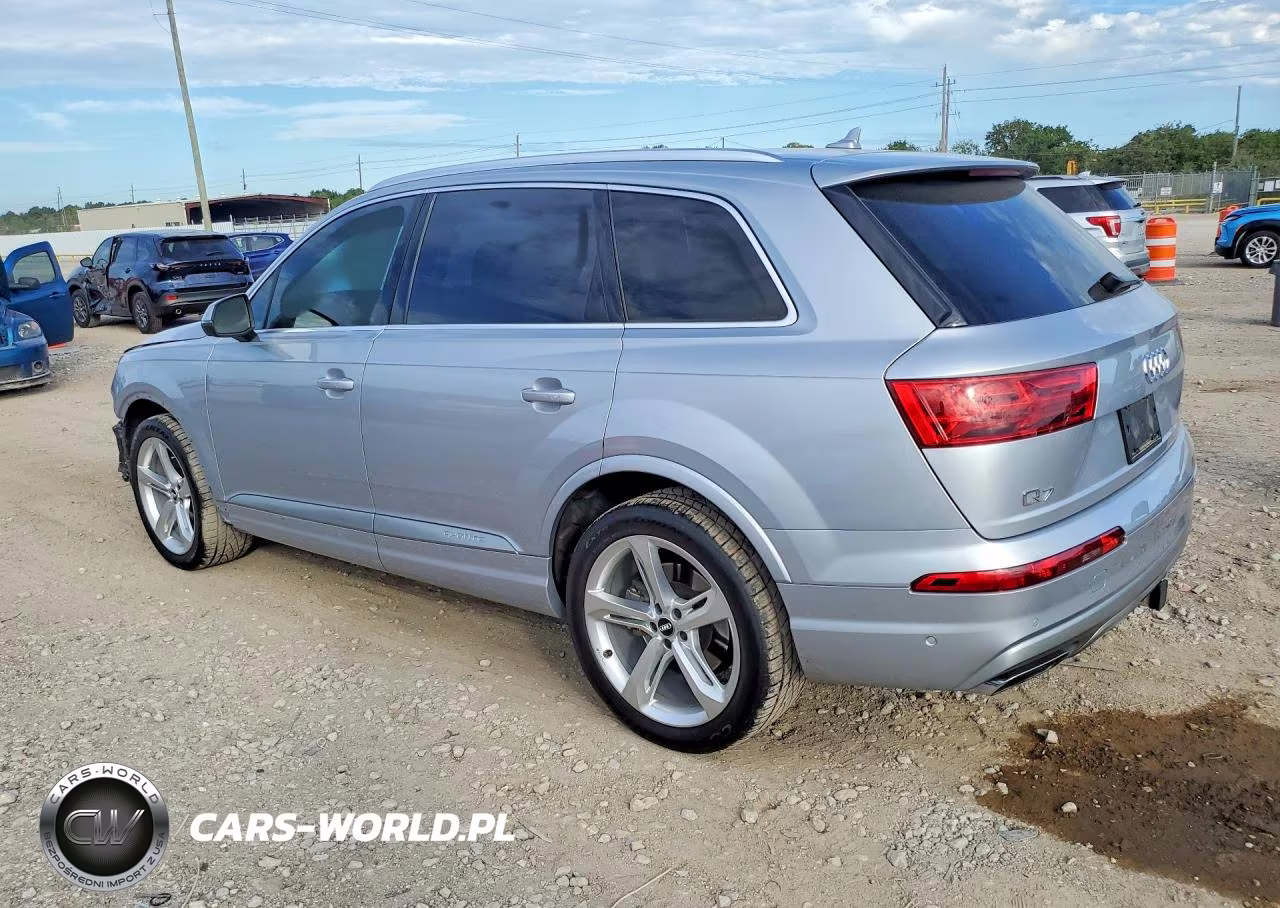 2019 Audi Q7 Prestige VIN:WA1VAAF78KD048946 - 2