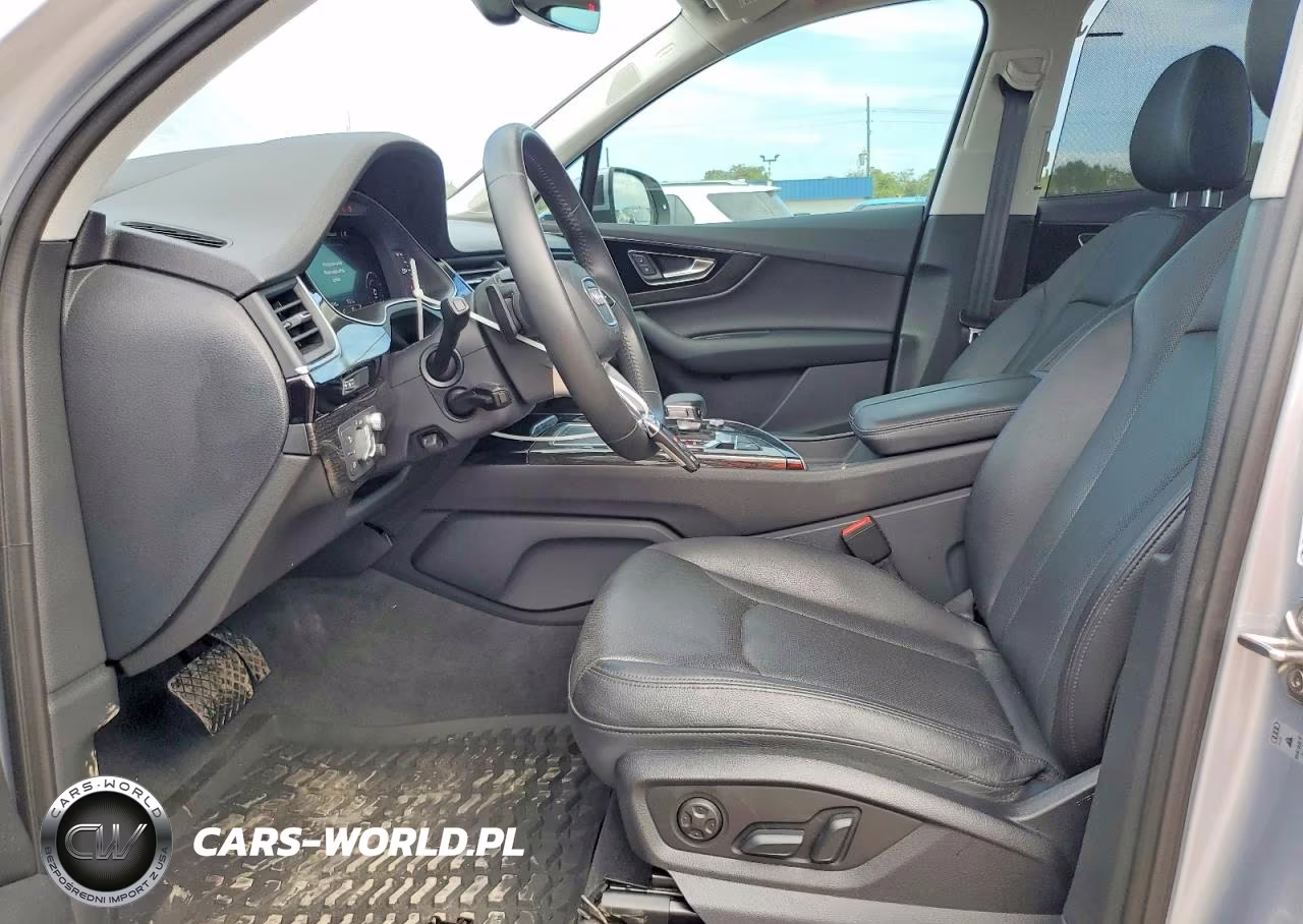 2019 Audi Q7 Prestige VIN:WA1VAAF78KD048946 - 7