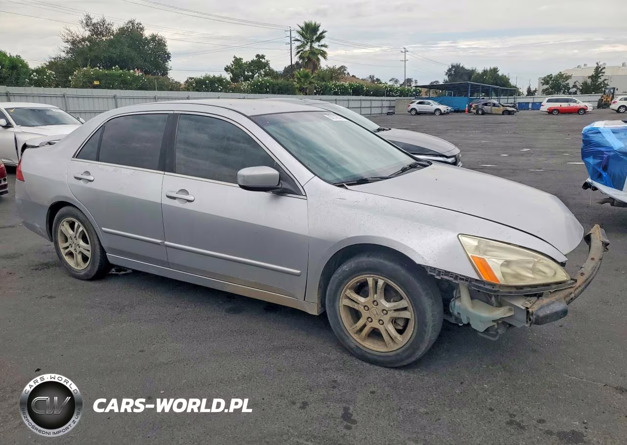 2007 Honda Accord Se VIN:JHMCM56327C008026 - 4