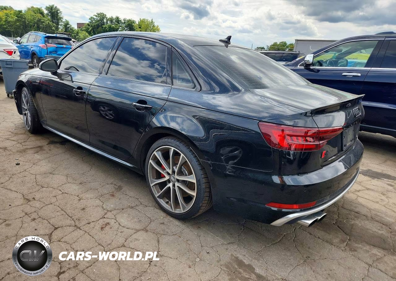 2018 Audi S4 Premium Plus VIN:WAUB4AF4XJA234622 - 2