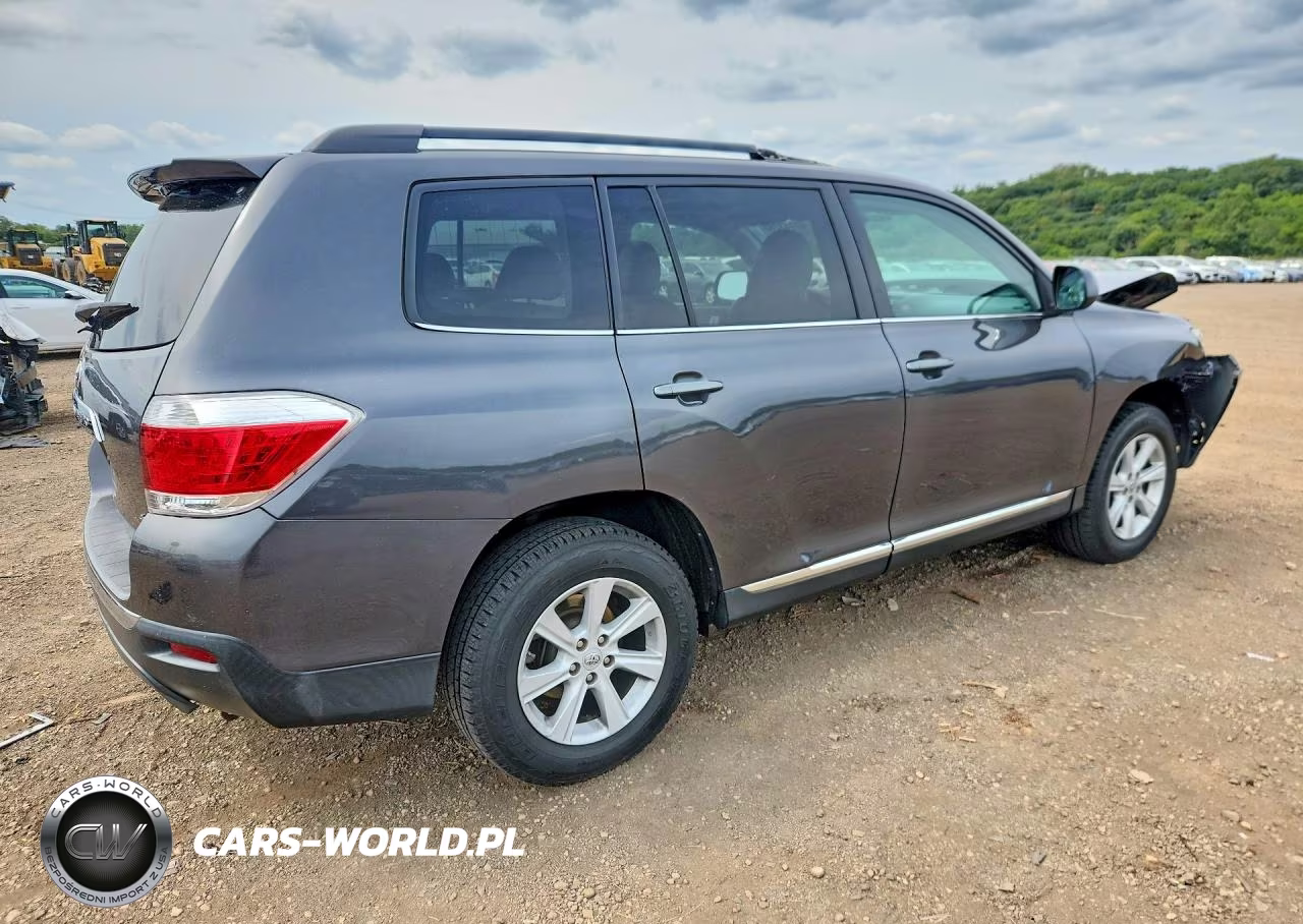 2013 Toyota Highlander Se VIN:5TDBK3EH2DS245467 - 3