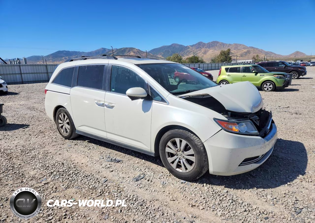 2015 Honda Odyssey Exl VIN:5FNRL5H67FB032927 - 4