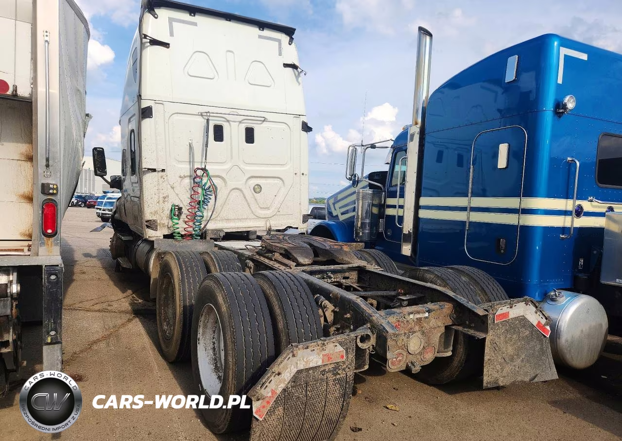 2016 Freightliner Cascadia 125 Semi Truck VIN:3AKJGLD53GSHA6861 - 2