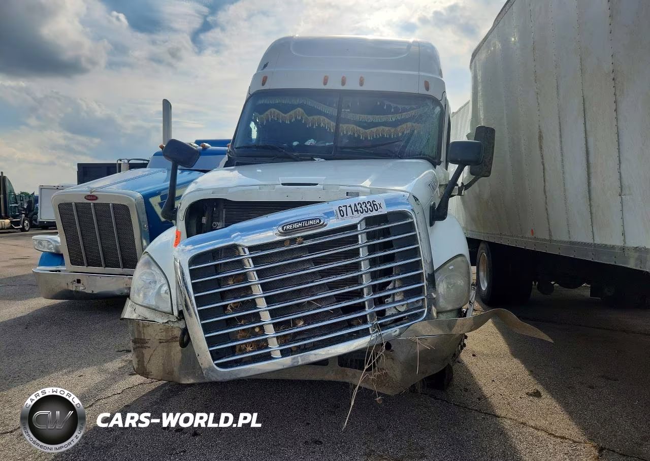 2016 Freightliner Cascadia 125 Semi Truck VIN:3AKJGLD53GSHA6861 - 5