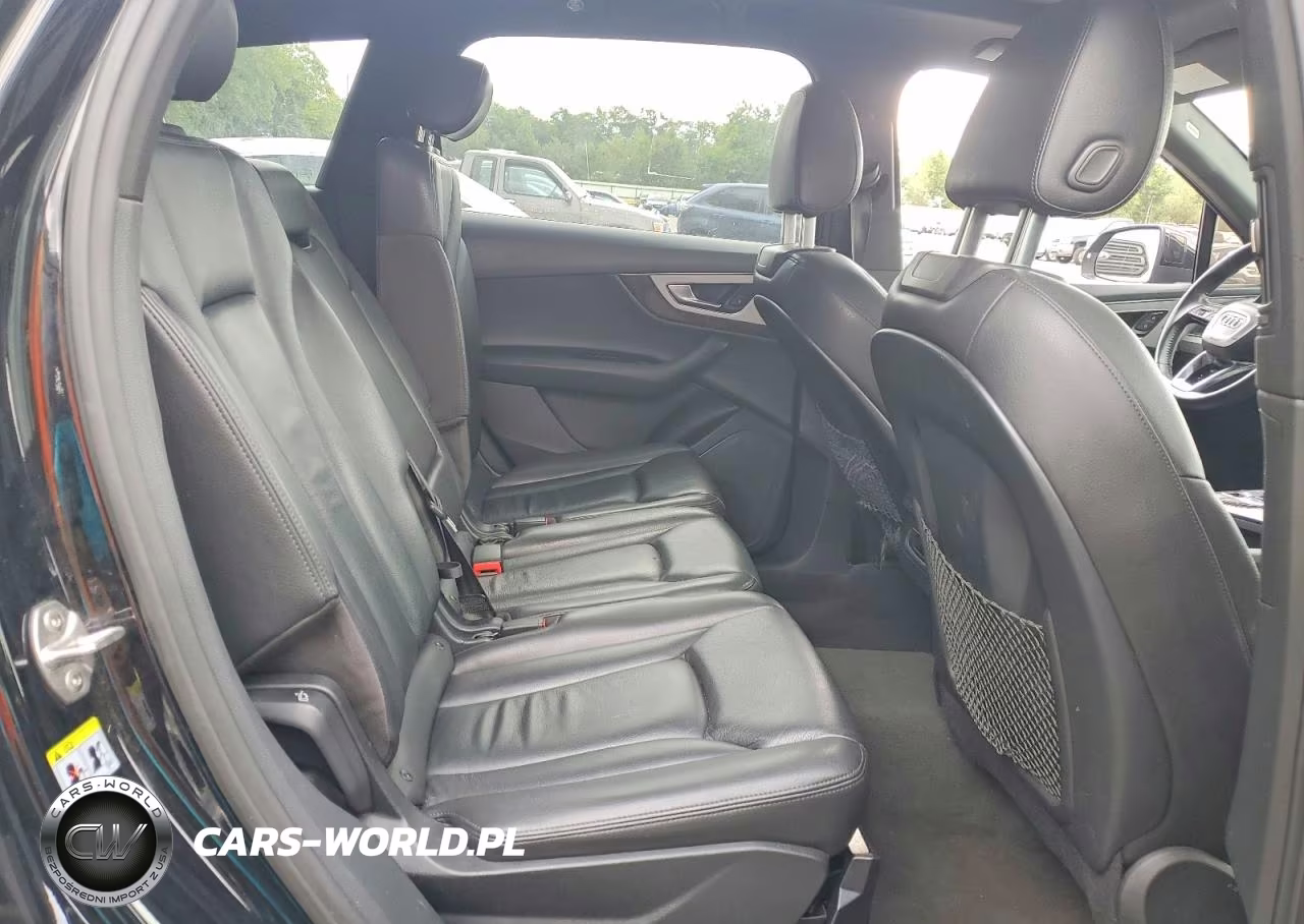 2019 Audi Q7 Premium VIN:WA1AHAF74KD045052 - 11