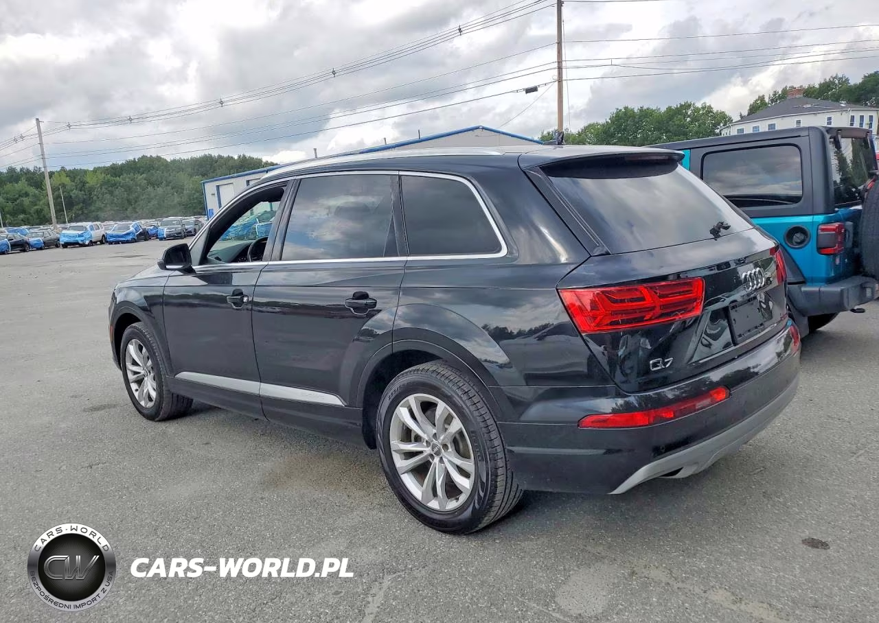2019 Audi Q7 Premium VIN:WA1AHAF74KD045052 - 2