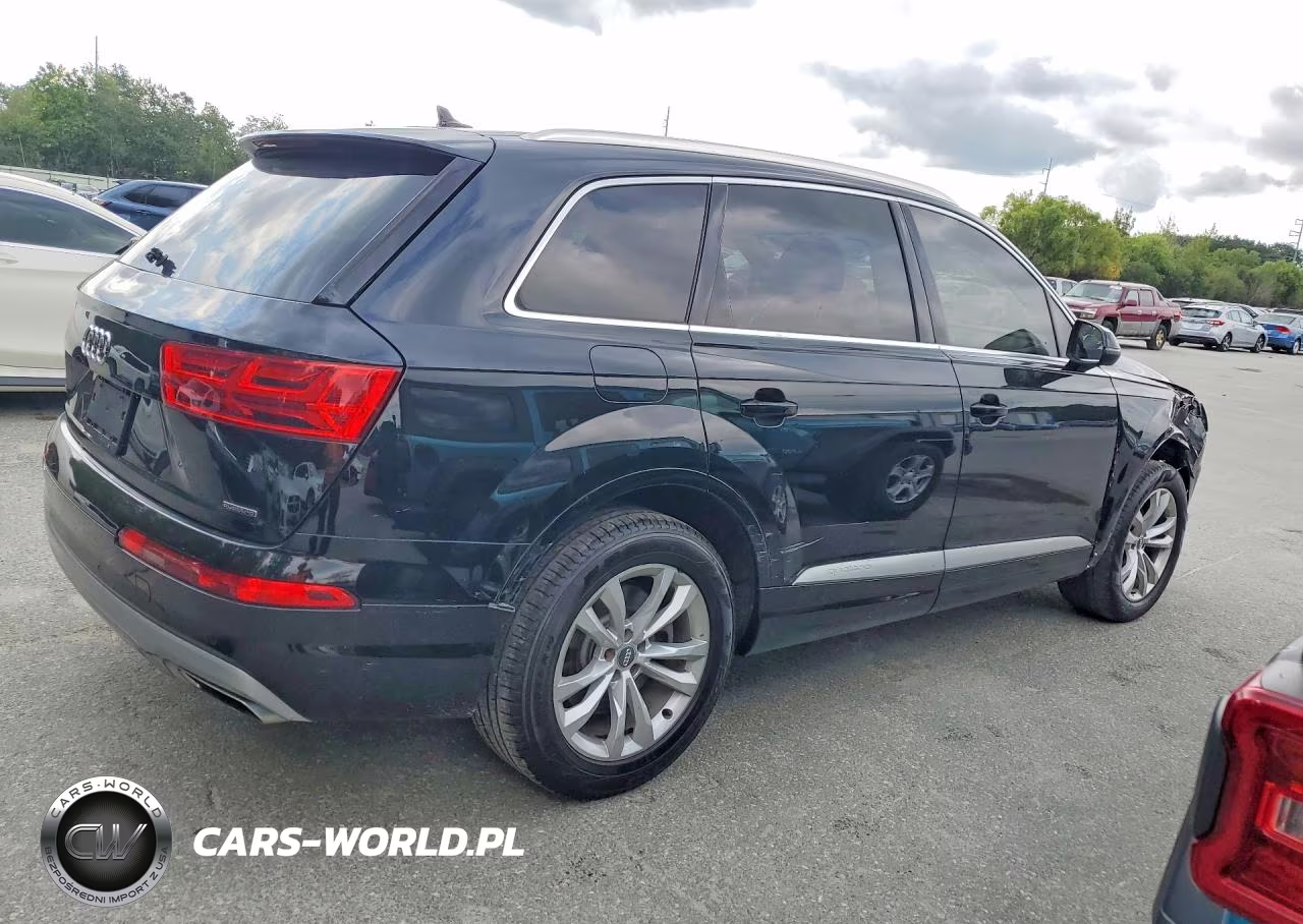 2019 Audi Q7 Premium VIN:WA1AHAF74KD045052 - 3