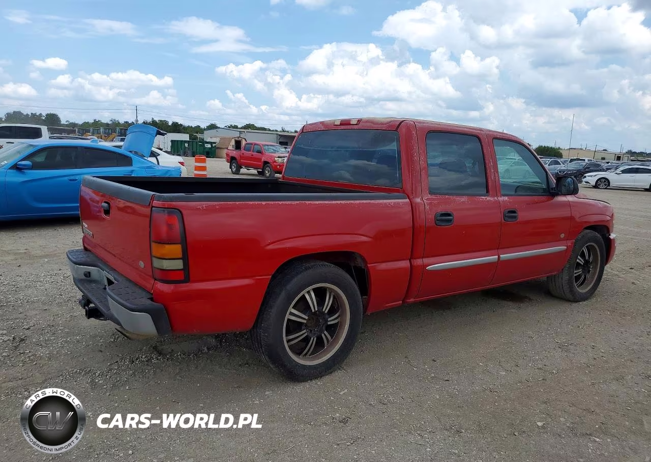 2007 GMC New Sierra C1500 Classic VIN:2GTEC13V271159725 - 3