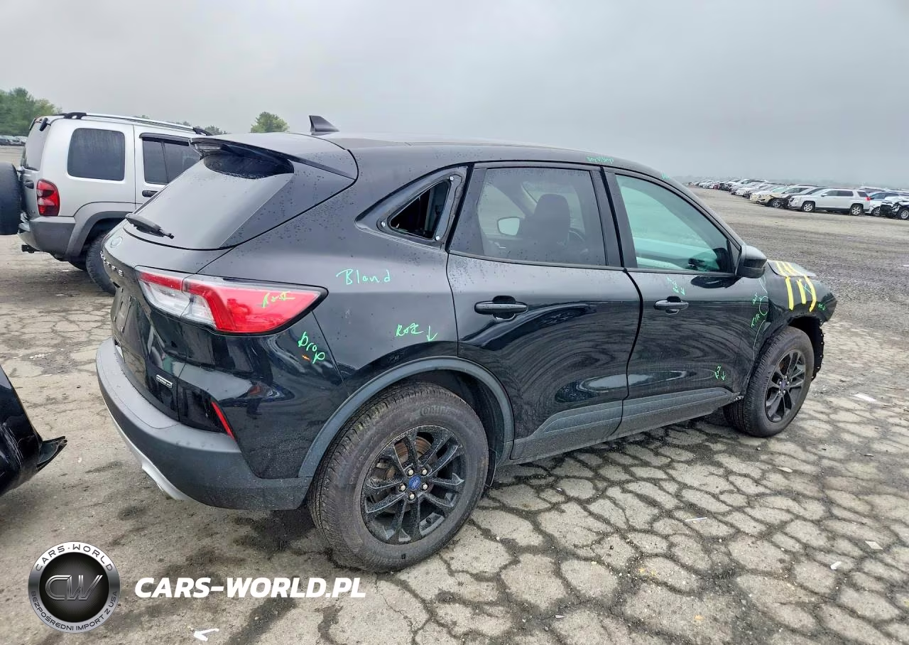 2020 Ford Escape Se Sport VIN:1FMCU9BZ2LUC49054 - 3