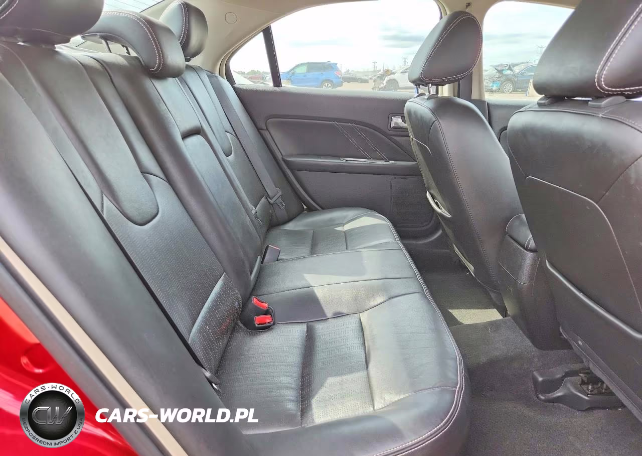 2011 Ford Fusion Sport VIN:3FAHP0KC5BR177190 - 10