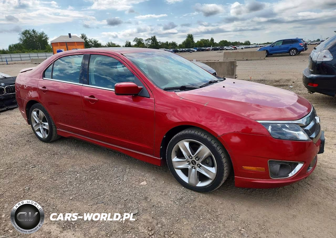 2011 Ford Fusion Sport VIN:3FAHP0KC5BR177190 - 4