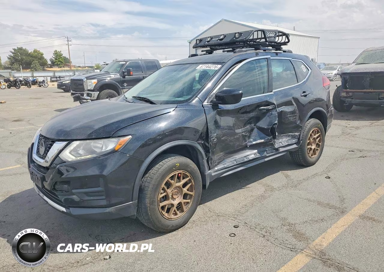 2018 Nissan Rogue S
