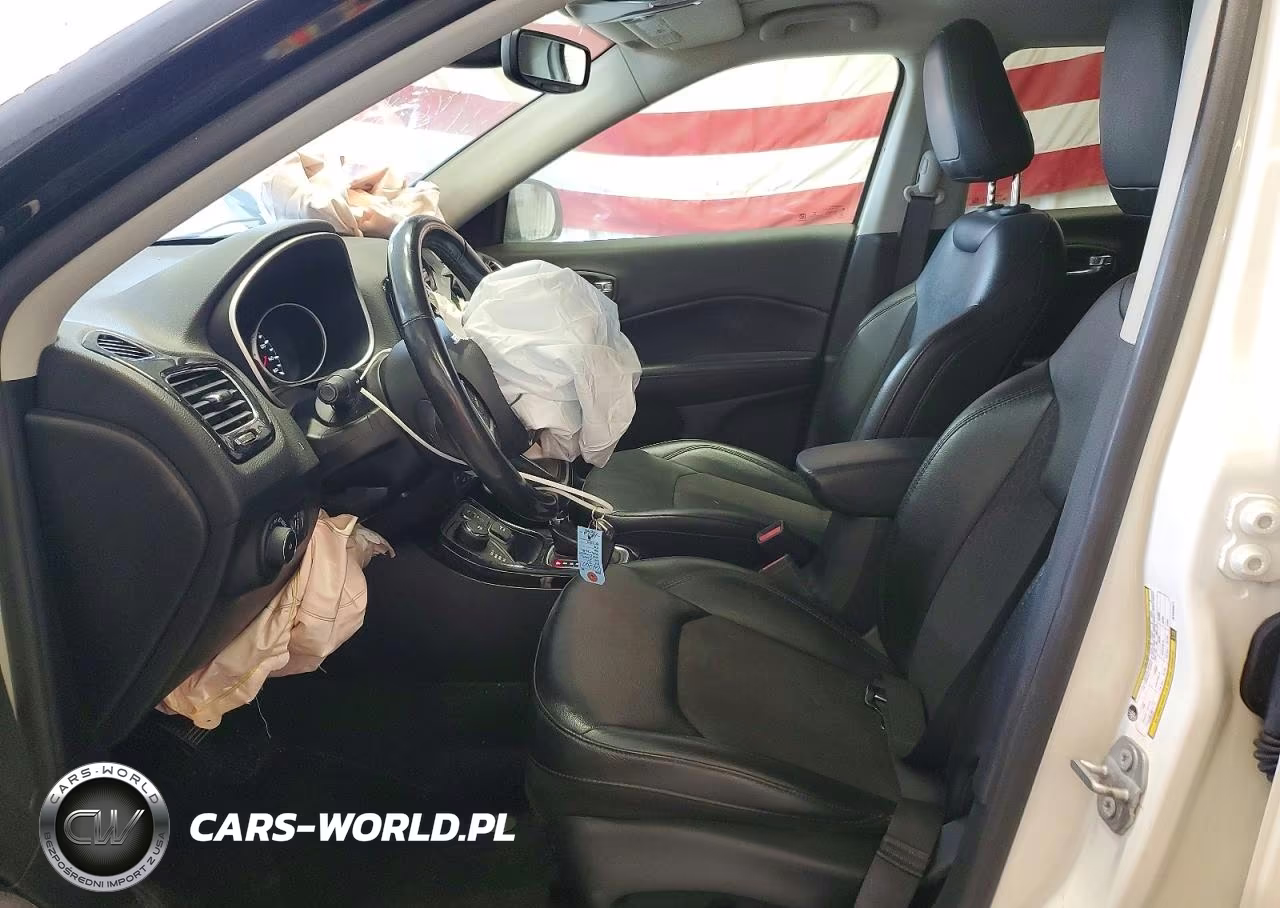 2021 Jeep Compass Latitude VIN:3C4NJDBB1MT533671 - 7