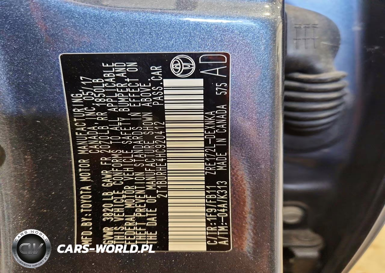 2017 Toyota Corolla Le VIN:2T1BURHE4HC920412 - 12