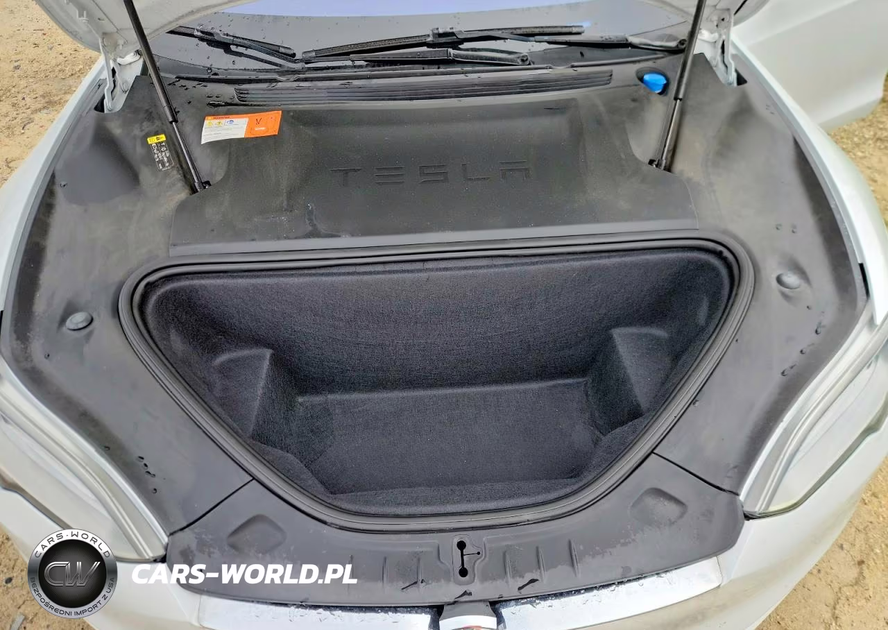 2018 Tesla Model S VIN:5YJSA1E2XJF273486 - 11