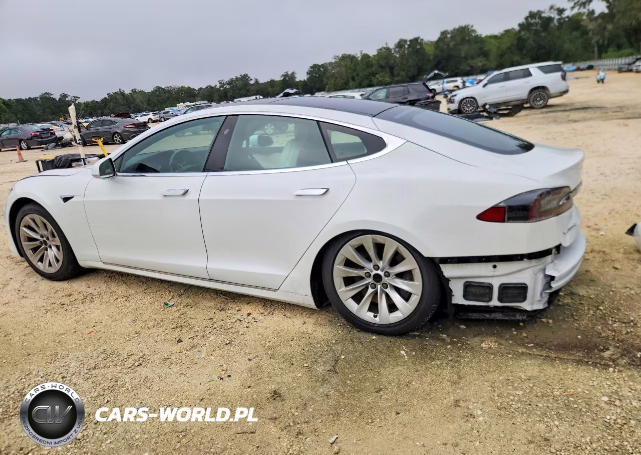 2018 Tesla Model S VIN:5YJSA1E2XJF273486 - 2