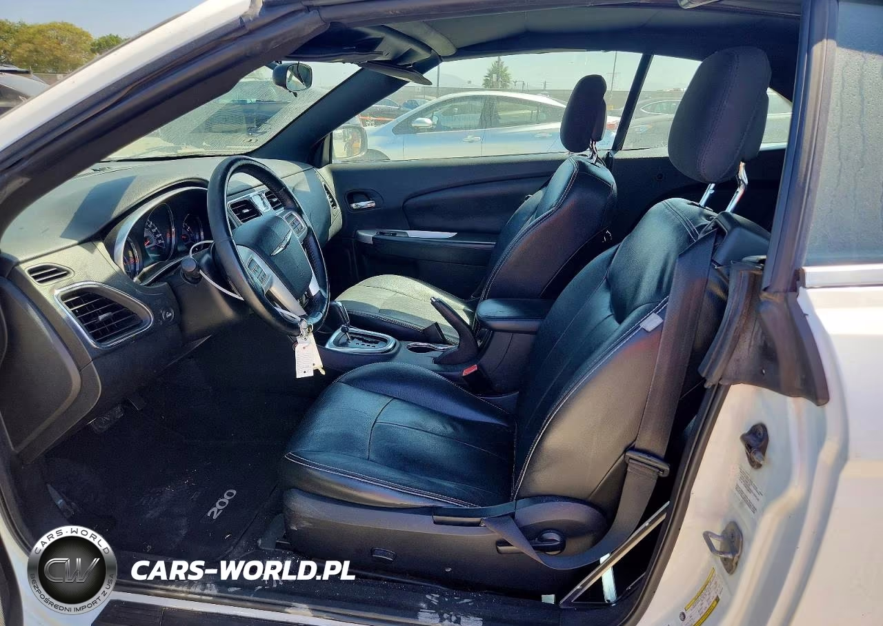 2013 Chrysler 200 Touring VIN:1C3BCBEB1DN512143 - 7