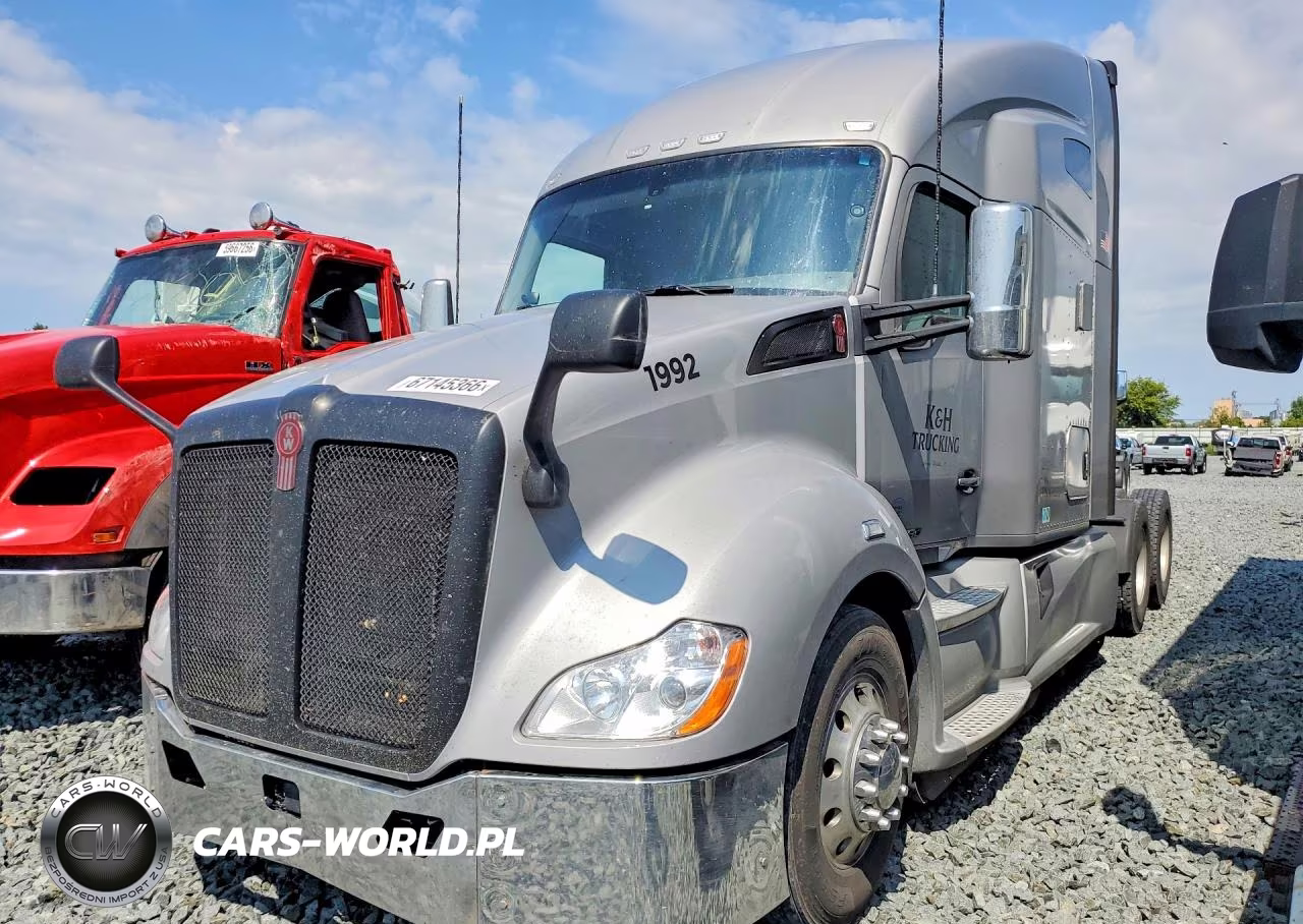 2021 Kenworth T680 Semi Truck