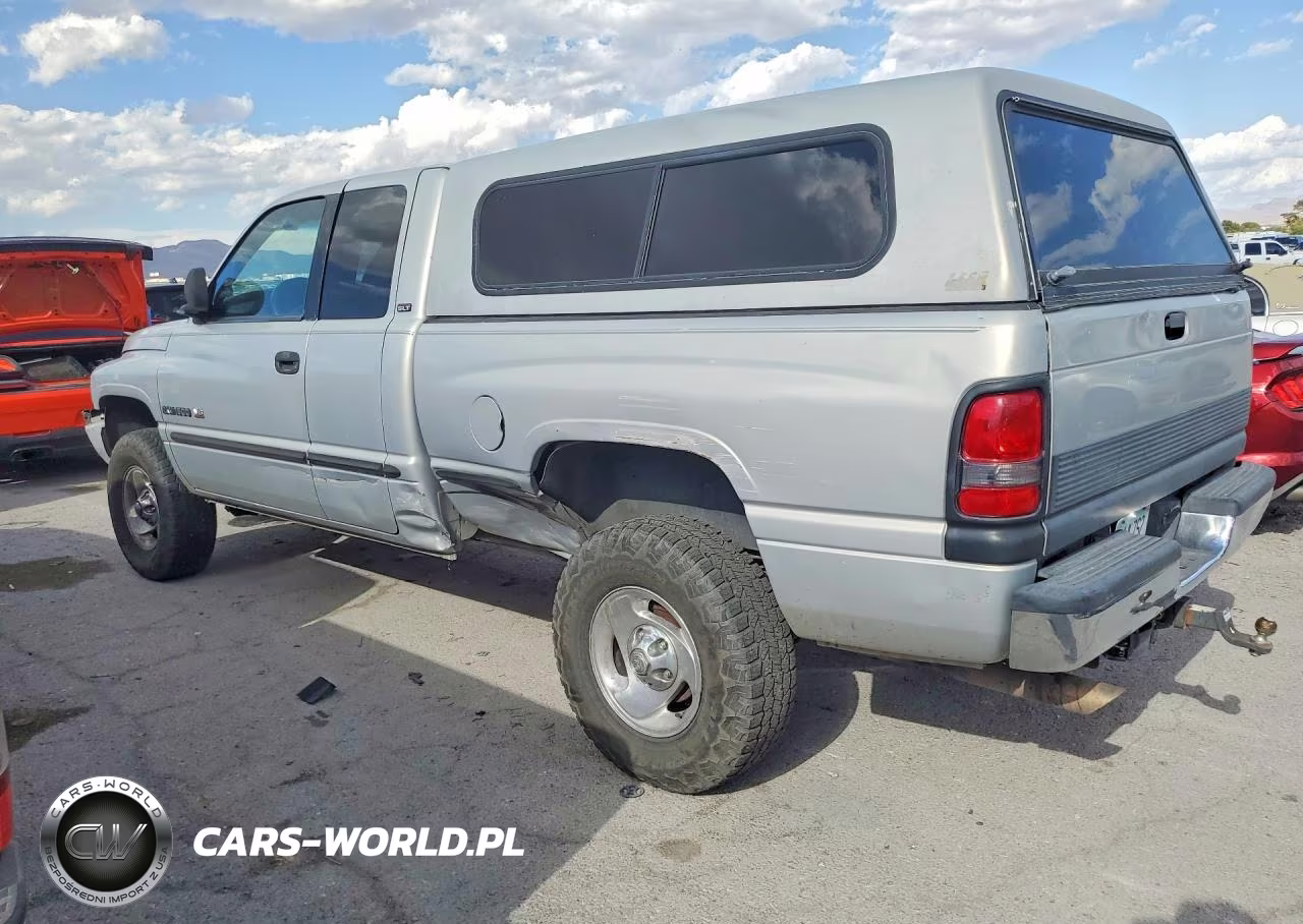 1998 Dodge Ram 1500 VIN:3B7HF13Z3WG220447 - 2