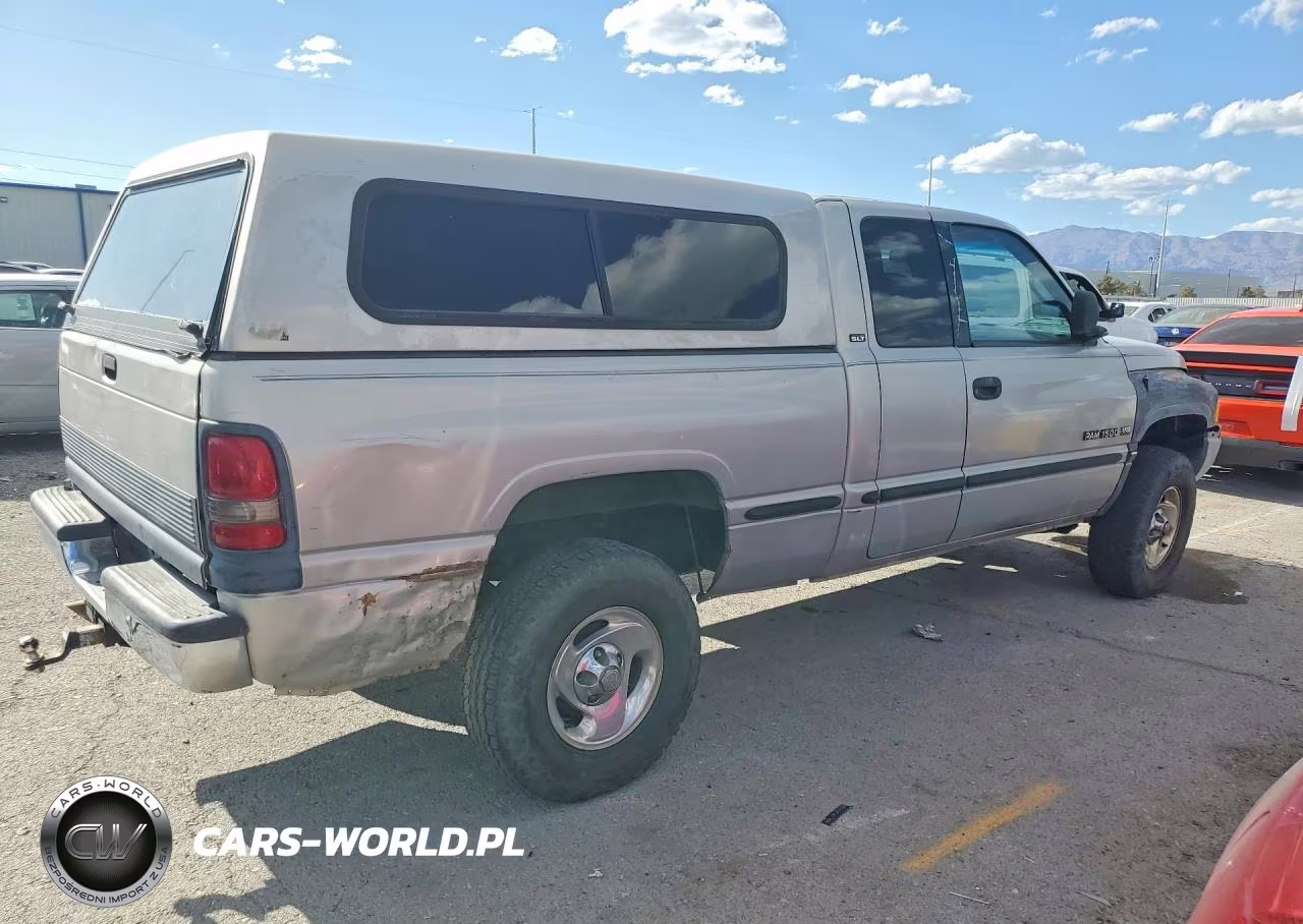 1998 Dodge Ram 1500 VIN:3B7HF13Z3WG220447 - 3