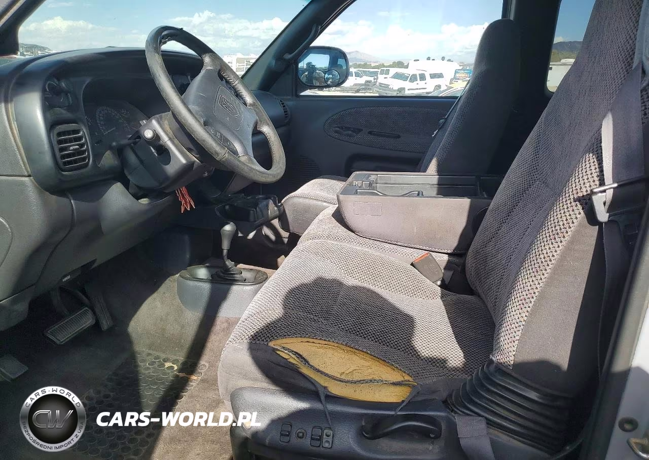 1998 Dodge Ram 1500 VIN:3B7HF13Z3WG220447 - 7