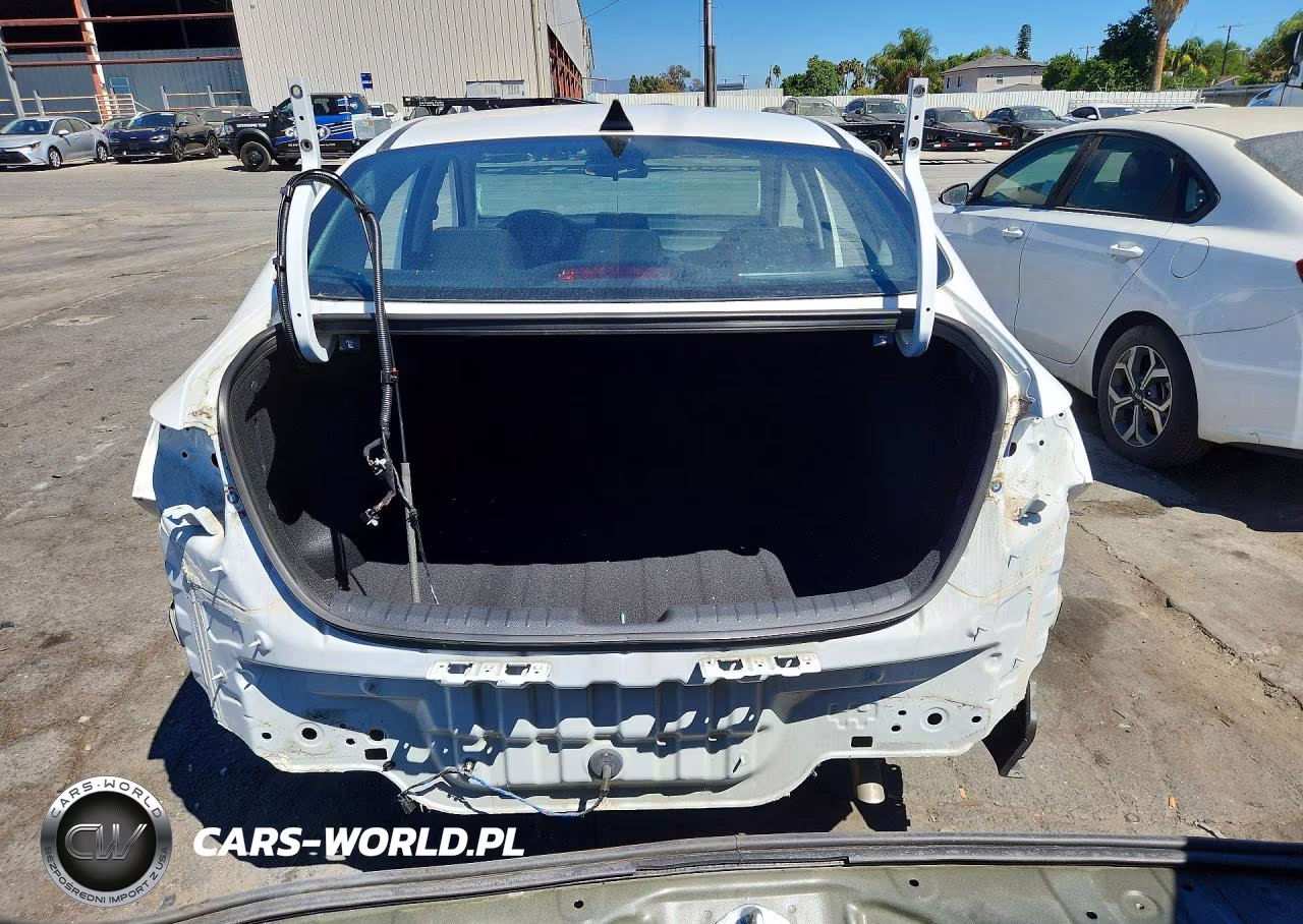 2023 Kia Forte Lxs VIN:3KPF24AD1PE561077 - 6