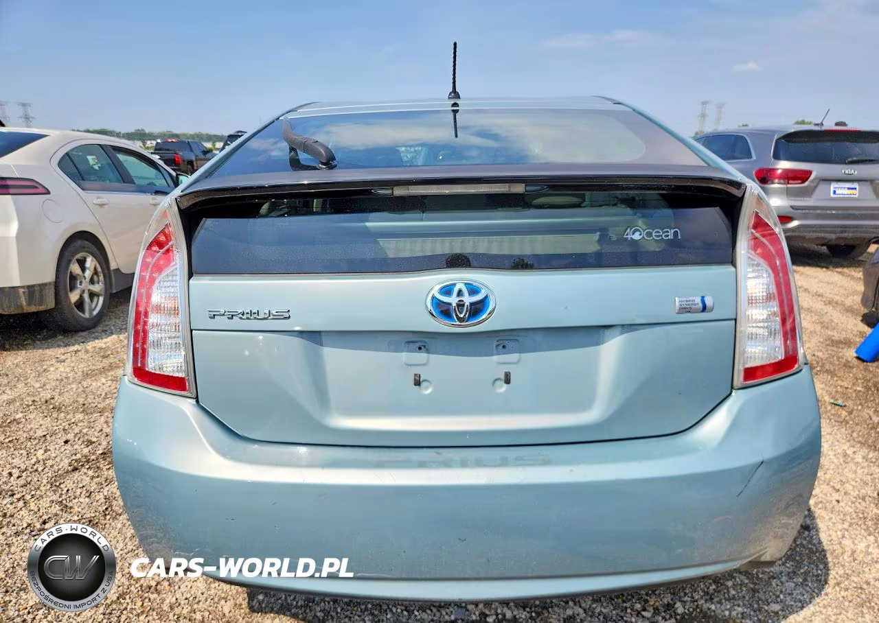 2014 Toyota Prius Two VIN:JTDKN3DU4E1780224 - 6